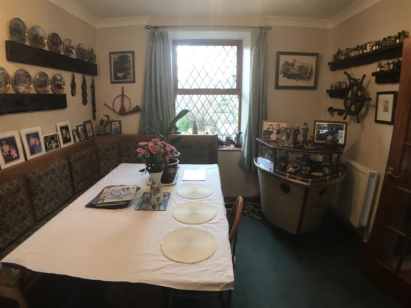 ANOTHER ROOM ASPECT
